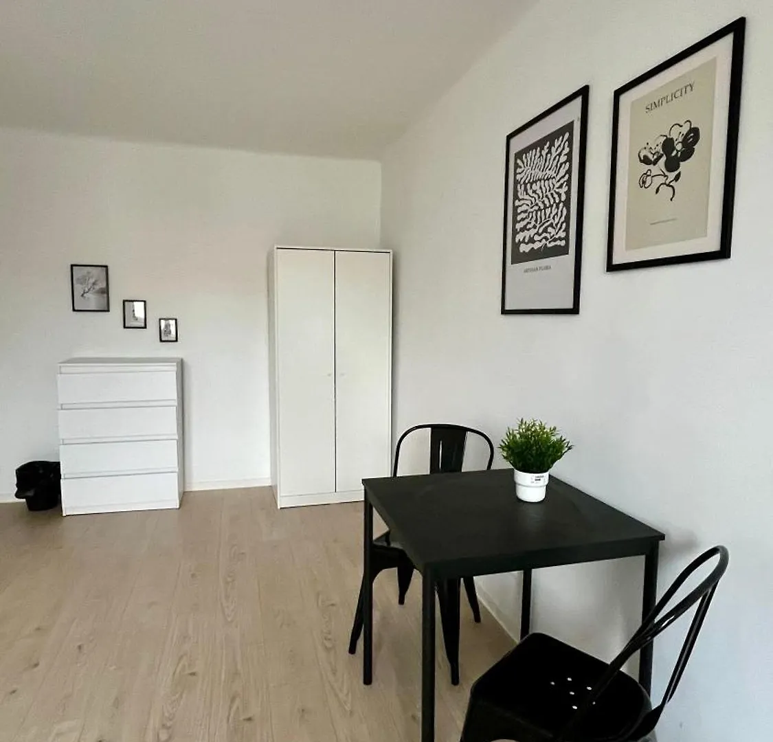Rooms In Warsaw - G5 0*,  Polen